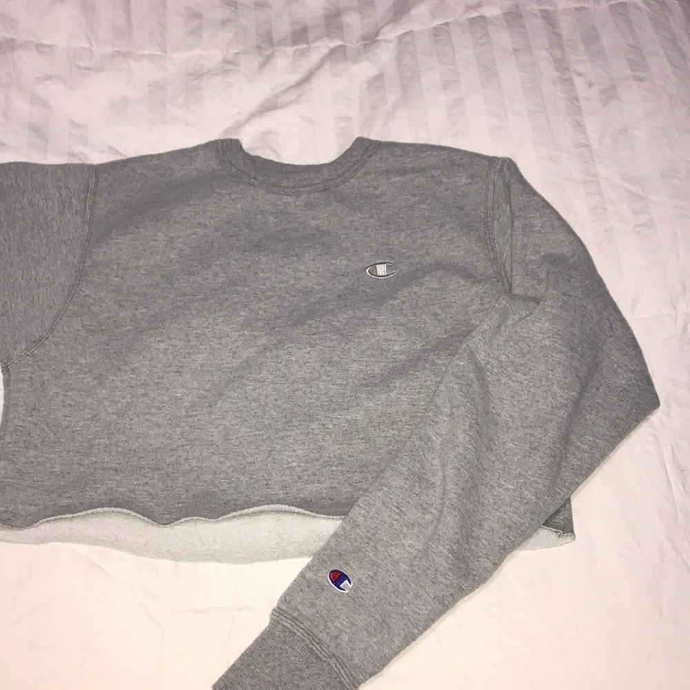 Champion Cropped Pullovers